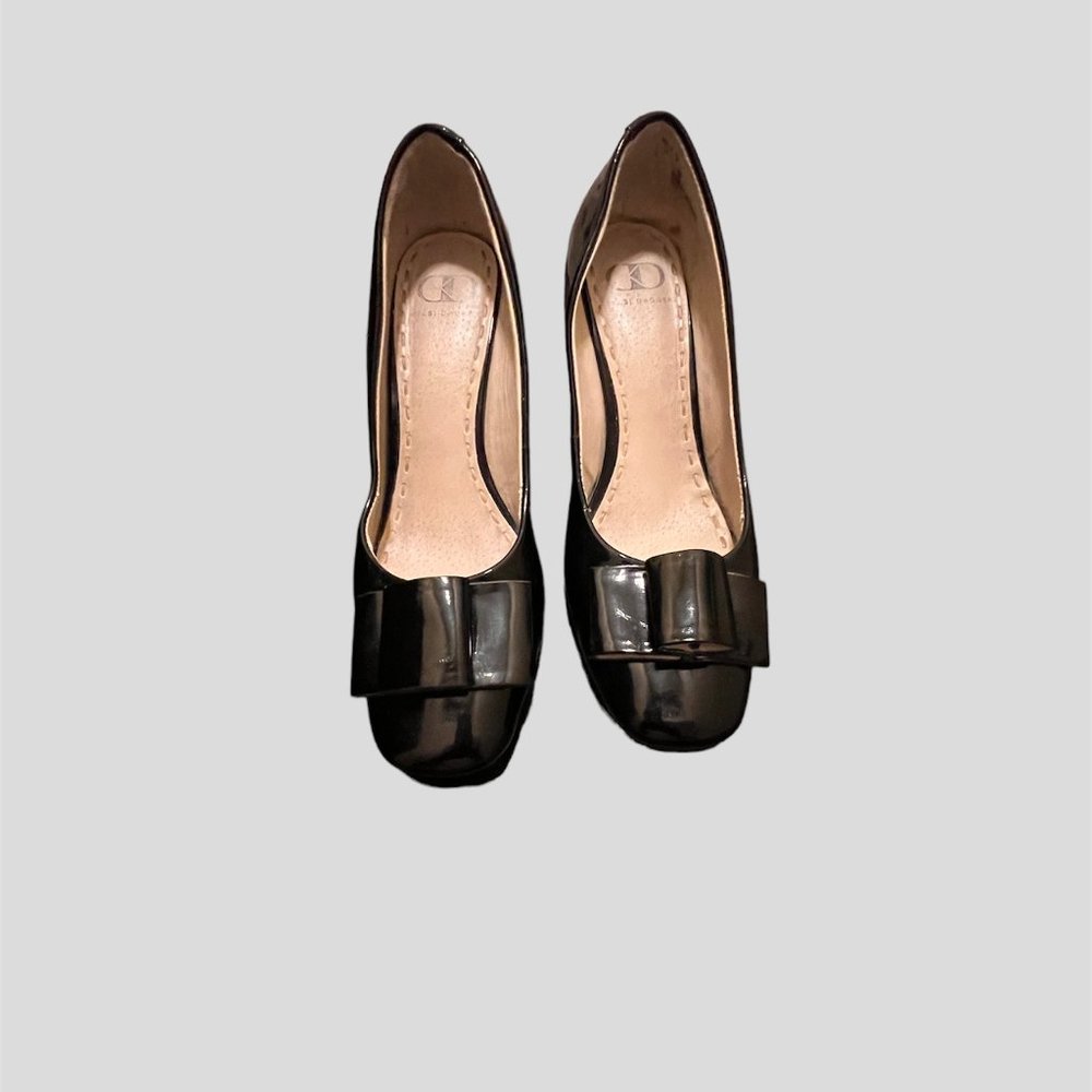 kelsi dagger size 7 Molly patent leather black pump